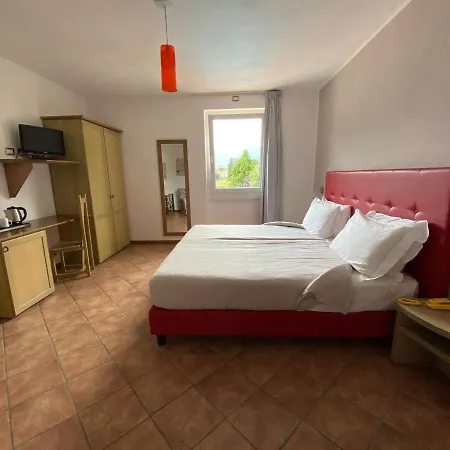 Hotel Lenno Szálloda
