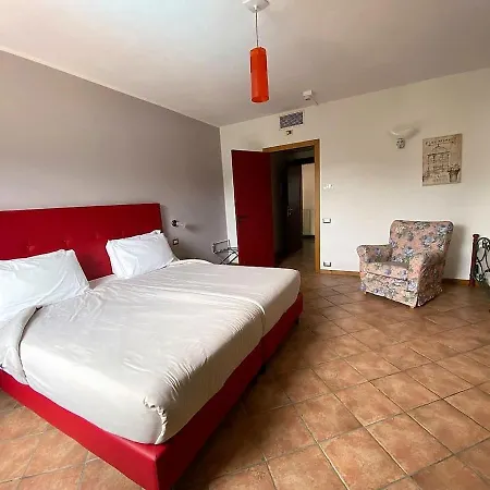 Szálloda Hotel Lenno