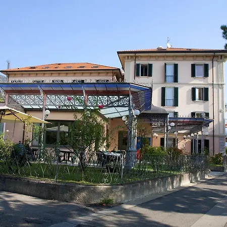 Hotel Lenno Szálloda 4*